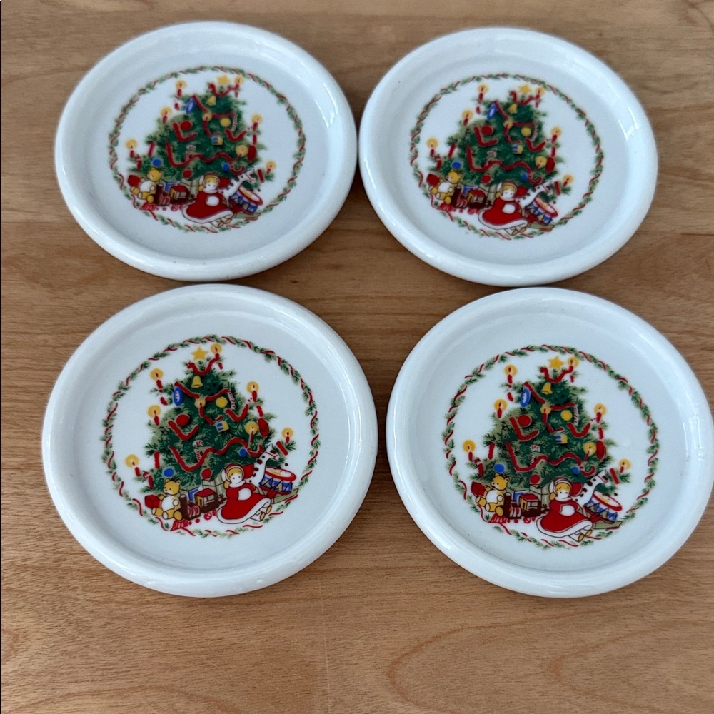 Vintage Early 80s Christmas Tree Coasters Set of 4